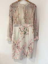 Beautiful Phase Eight Nissa