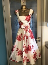 Phase Eight Ivory Lipstick