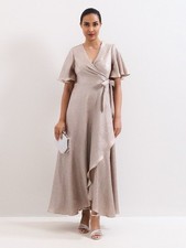 BNWT Phase Eight Julissa Frill