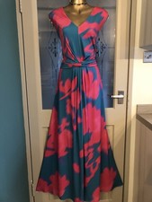 Phase Eight Long Pink Green